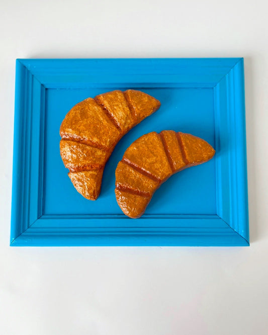 Lifesized croissants blue frame double