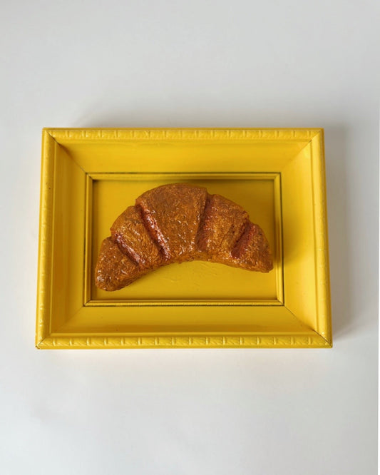 Lifesized croissants yellow frame