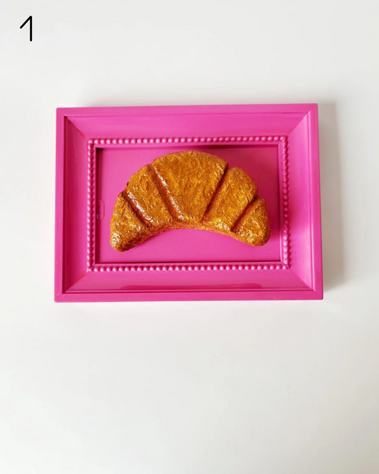 Lifesized croissants pink frame
